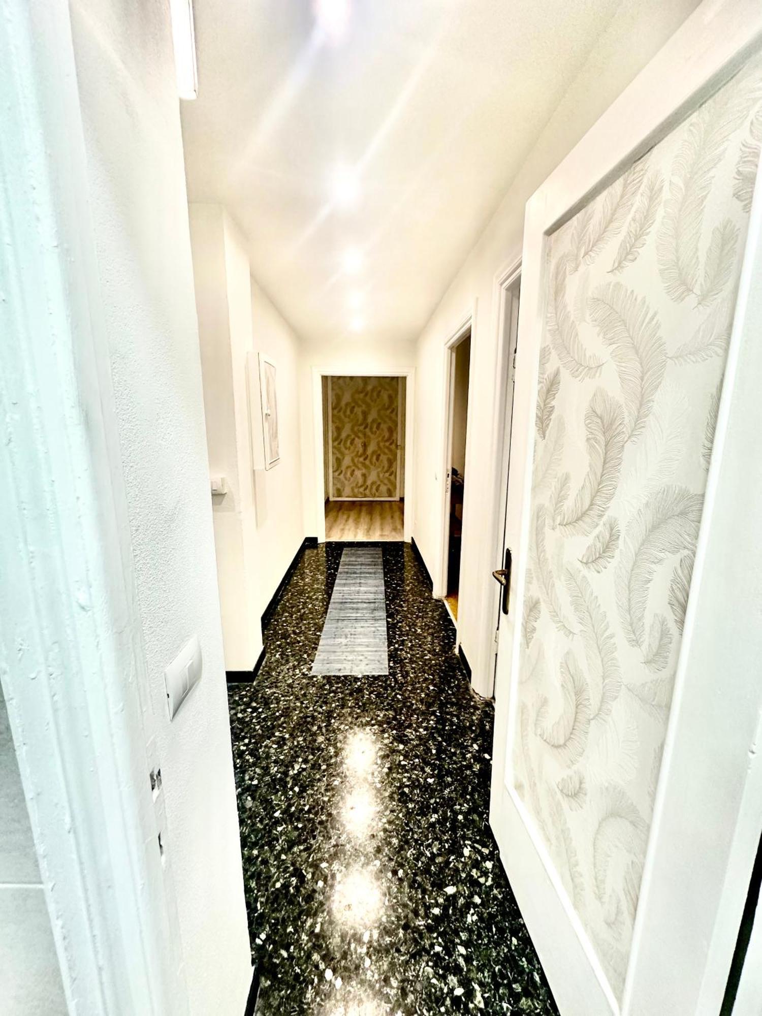 The Center Residence Cenova Dış mekan fotoğraf